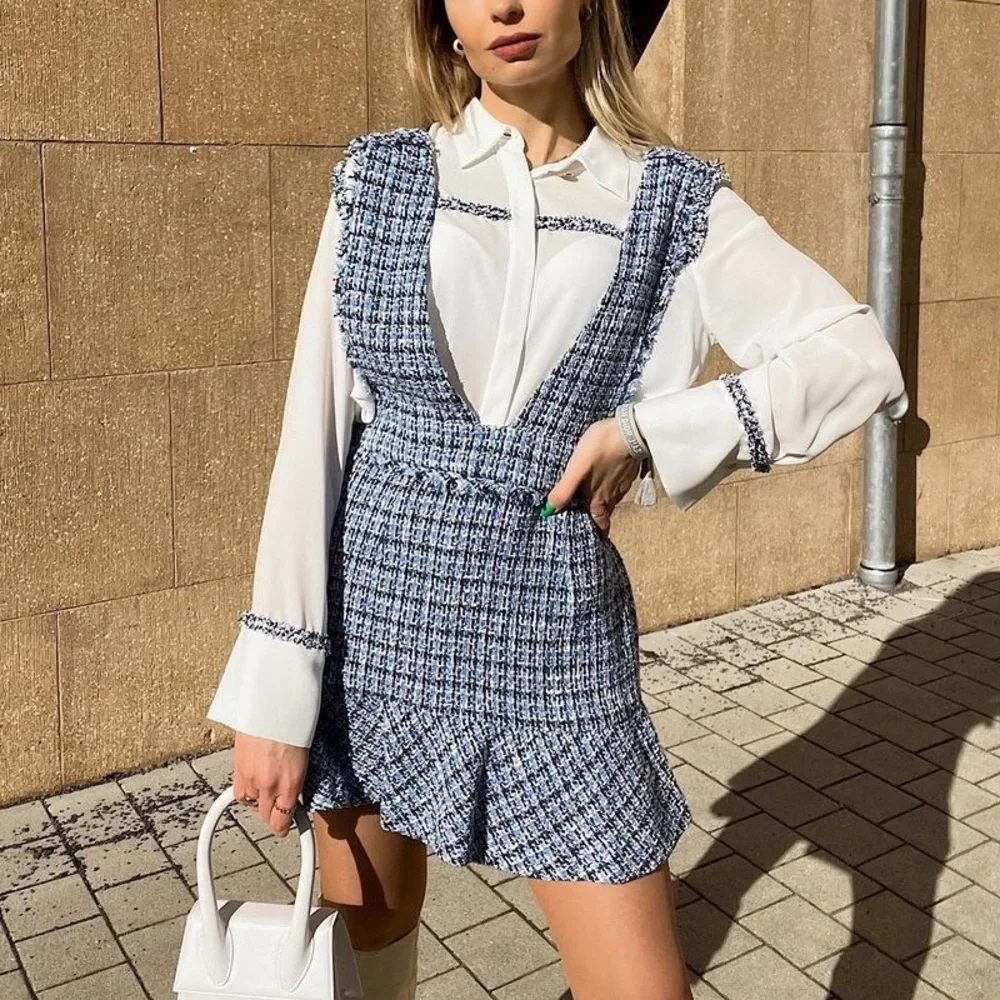 ZARA tweed look textured pinafore dress blogger favorite - Picture 10 of 14